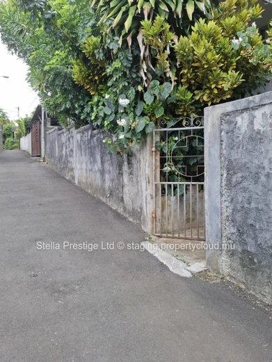 Four Bedroom House in Eau Coulée, Curepipe Area | Close to Schools, Hospitals, and Amenities | Rs 4.4M"