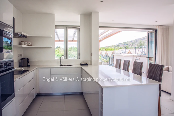 3-Bedroom Penthouse Living with Mountain Views