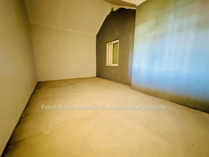 Spacious Family Home in a Peaceful Morcellement – Just Minutes from Jumbo Riche Terre!