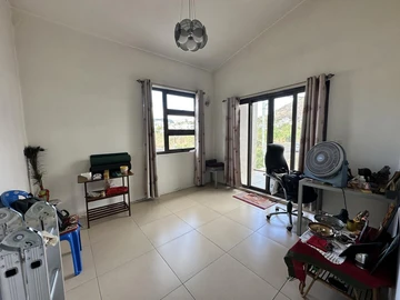 6 Bedroom Villa