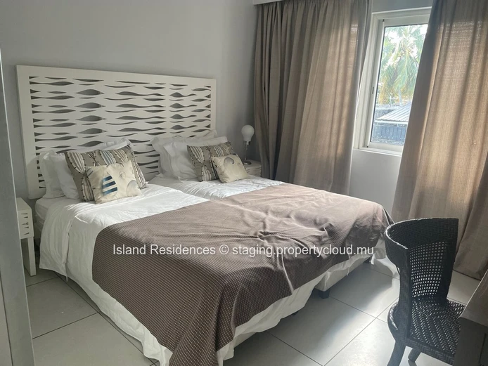 3 bedroom house in a gated beachfront residence