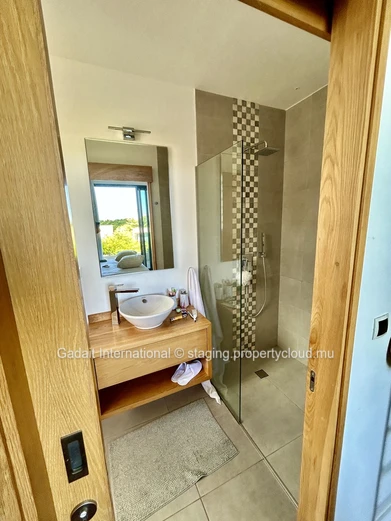 Contemporary 4-Bedroom Villa with Private Pool and Sea View – Akasha Estate, Tamarin