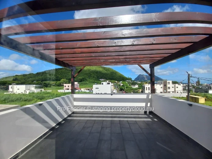 House for rent in Quatre-Bornes - High Standard Living