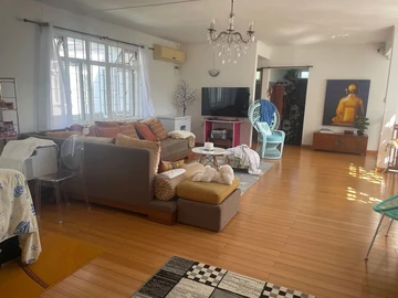 Maison de 4 Chambres