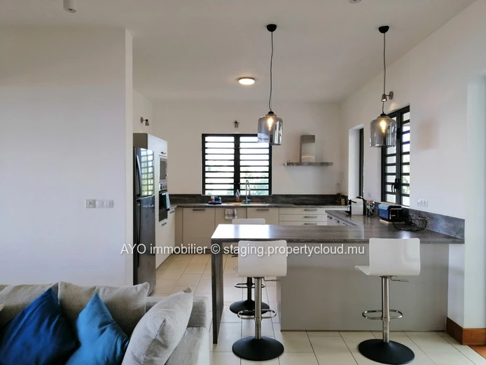 Stunning beachfront penthouse with incredible ocean views  