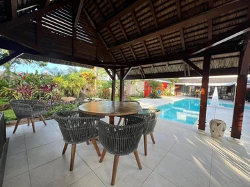 4 Bedroom Villa