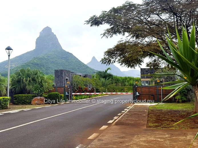 Terrain de 675 m² à Vendre à West Cape Residence, Tamarin