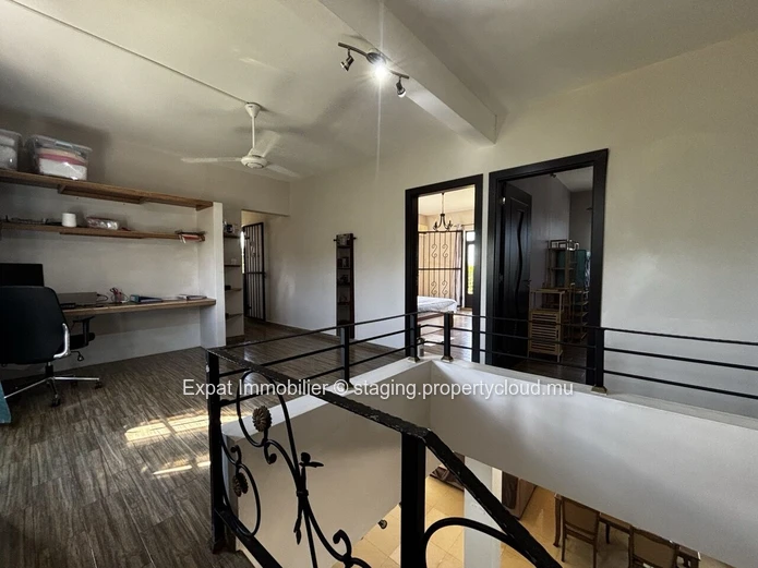 Charming 3-Bedroom Villa With A Landscaped Garden In A Natural Setting In Rivière Du Rempart - Azuri