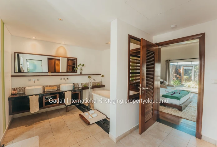 Belle Rivière Villa : 4 chambres avec piscine et vue sur mer, Île Maurice