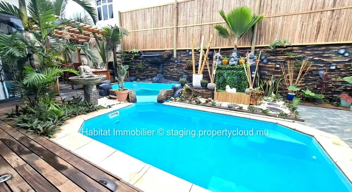 Maison de charme avec espace de vie intérieur-extérieur 
