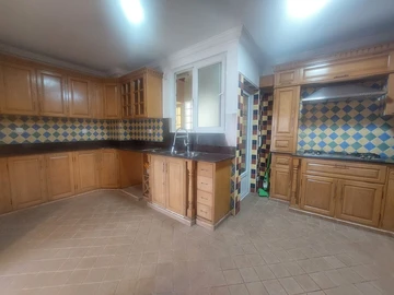 4 Bedroom Apartment