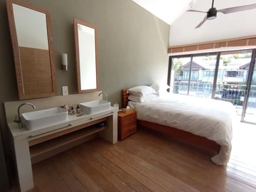 3 Bedroom Townhouse, Duplex