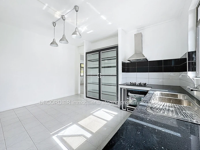 Strategic location for holiday rental – Trou aux Biches