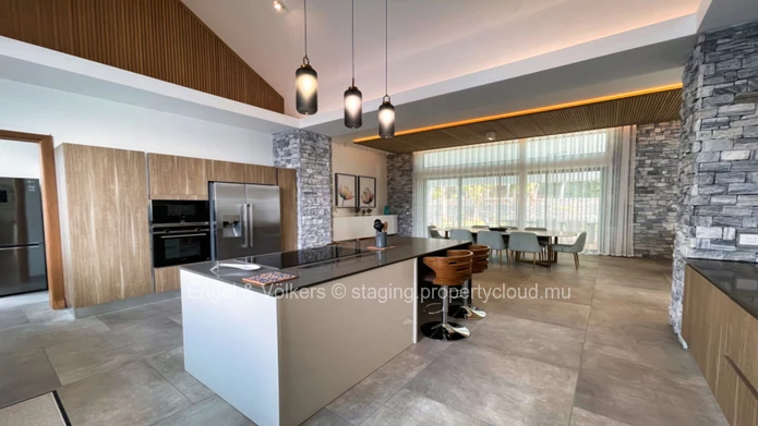 Pereybere - Luxury villa with 4 ensuite Bedrooms
