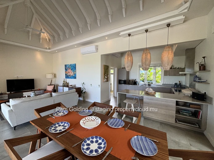 A contemporary style villa stylishly furnished – ready to move in.