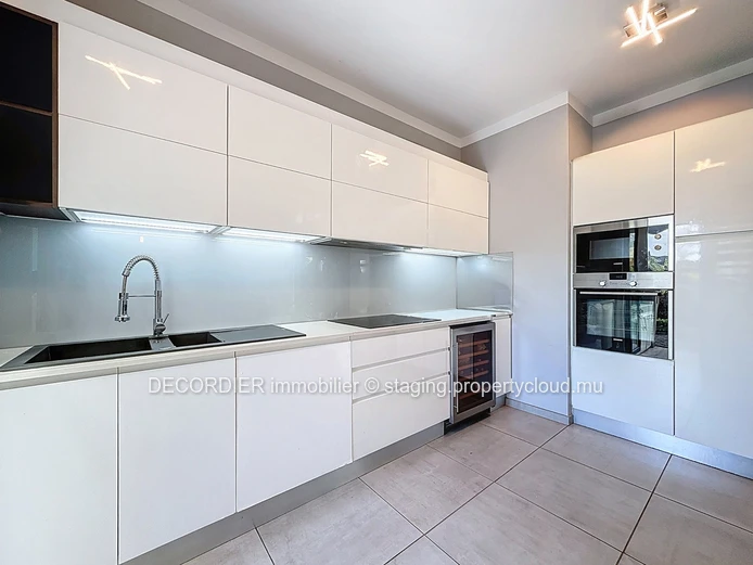 A spacious and secure villa for the whole family
