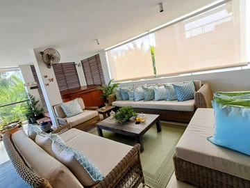 3 Bedroom Commercial Property