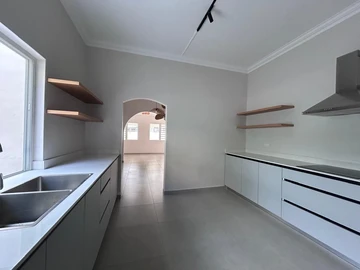 Maison de 4 Chambres