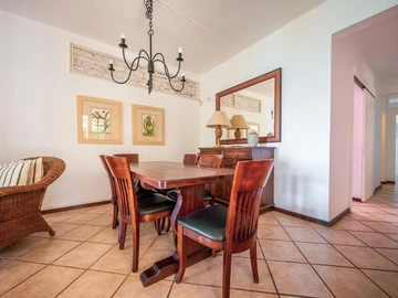 Villa de 5 Chambres