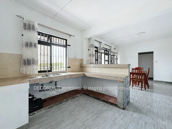 Investment opportunity: Large house in Mont Choisy
