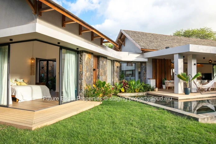 Where Nature Meets Luxury: Your Villa at Domaine de Palmyre
