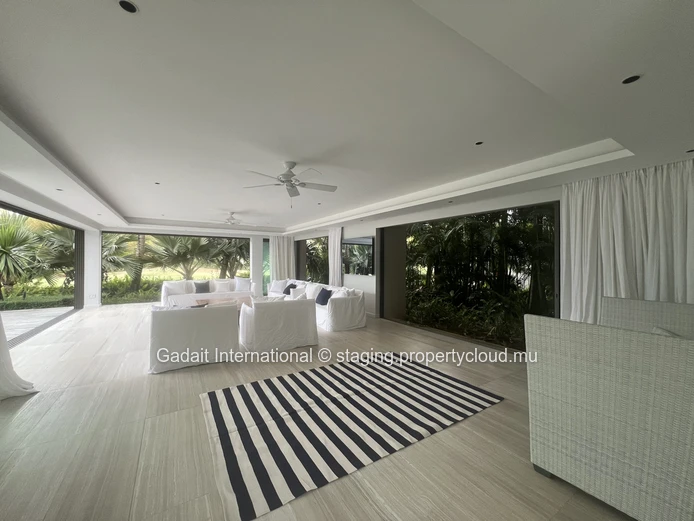 Villa de prestige Solaia à Anahita – Vue mer, golf & prestations haut de gamme
