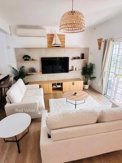 Beachfront Duplex for Rent in the West - Rs 130,000/Month - 120m2 - Direct Beach Access & View on le Morne  Mountain !