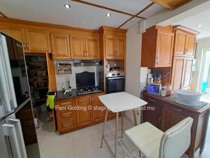 Maison chaleureuse de 4 chambres + studio