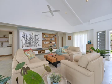 4 Bedroom Villa