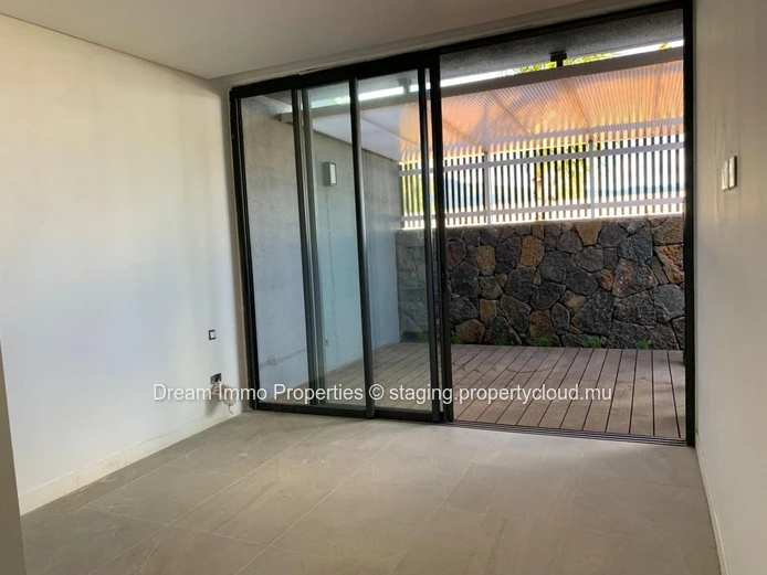 Top Duplex Neufs Avec Acces Plage – Sublime Vue Mer A Riviere Noire – Ile Maurice