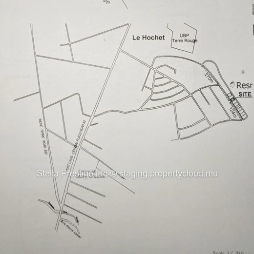Terrain résidentiel avec vue sur la montagne à Le Hochet - 399m², en pleine propriété, Proche de l'école, des magasin...