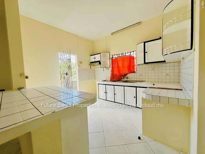 Beautiful Corner House in Morcellement Champman Coromandel  A Perfect Family Home with Mountain Views