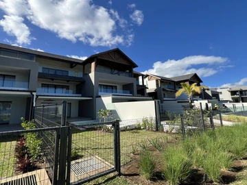 3 Bedroom Townhouse, Duplex