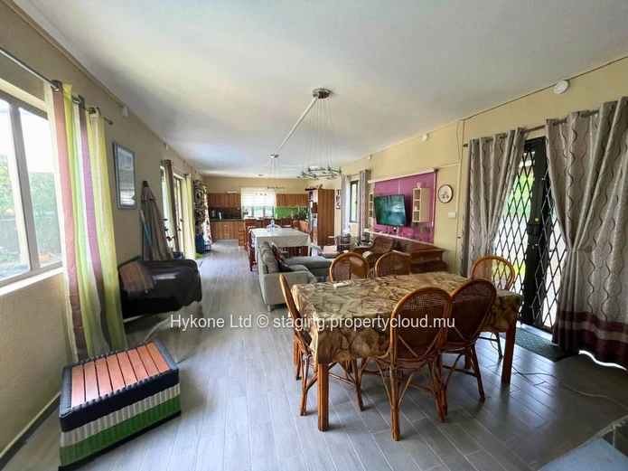 House To Rent In Trou aux Biches
