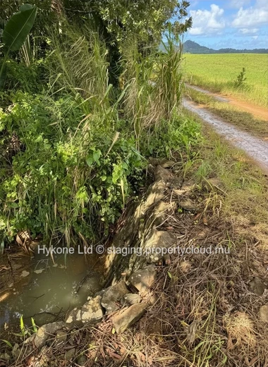 Agricultural Land For Sale In Riche-En-Eau