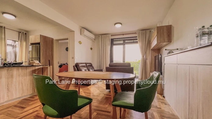 Beautiful apartment facing Sodnac Wellness Park