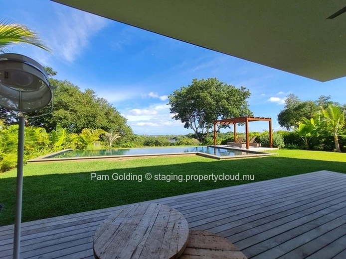 4-Bedroom Villa in Akasha Villas, Cap Tamarin – Private Pool & Coastal Views