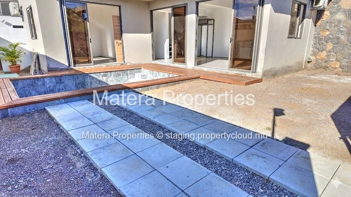 4 Bedroom villa  with Pool for sale at Grand Baie- 2 mins from Super U