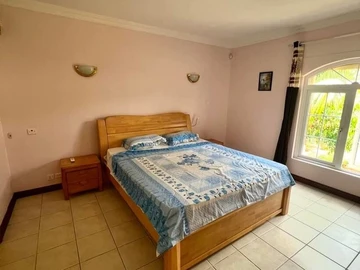 5 Bedroom Villa