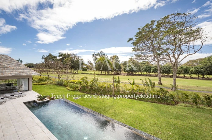 Luxueuse Villa avec Vue sur le Golf