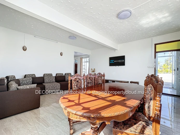 Apartment located 2 minutes' walk from Pereybere beach
