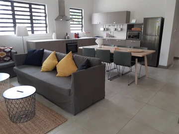 Townhouse, Duplex de 3 Chambres