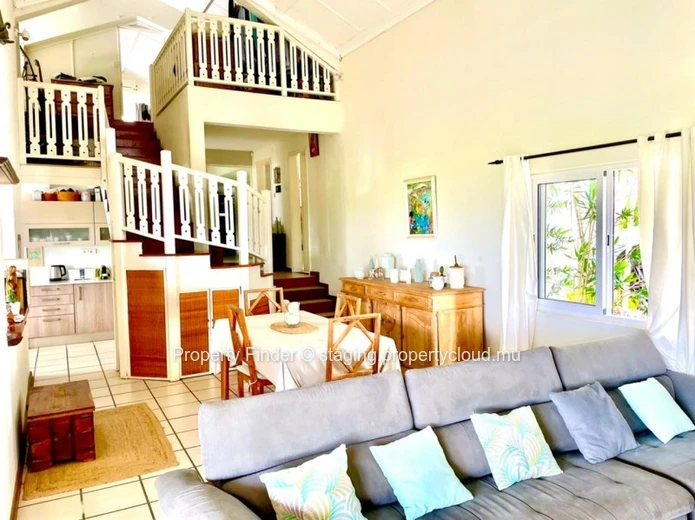 4 Bedroom villa - For sale - Tamarin