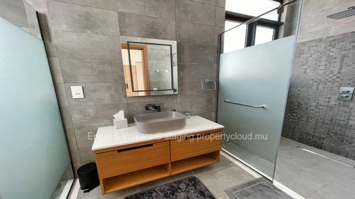 Pereybere - Luxury villa with 4 ensuite Bedrooms