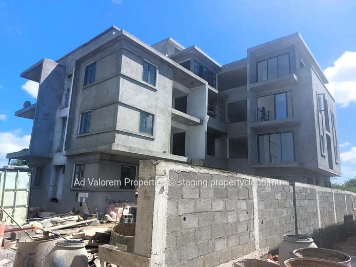 À vendre – Penthouse lumineux avec vue panoramique à Grand Baie !