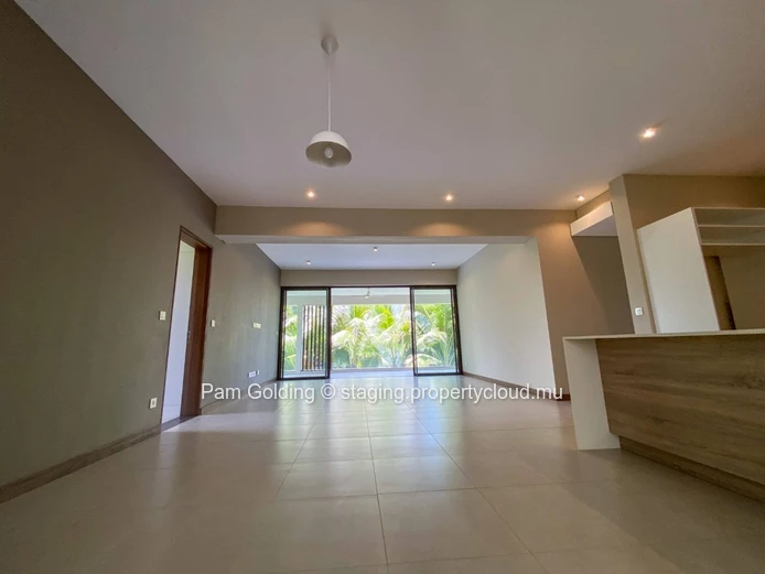 Appartement de 3 chambres en rez-de-jardin  à Pointe aux Cannoniers !