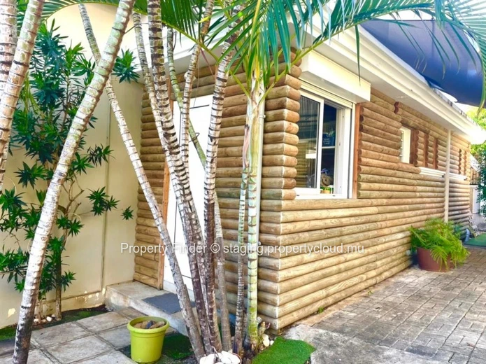 4 Bedroom villa - For sale - Tamarin