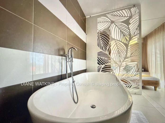 Duplex moderne avec piscine et rooftop à vendre à Flic en Flac