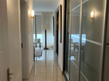Appartement de 4 Chambres