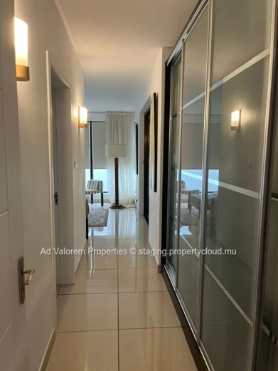 Penthouse à vendre a Rivière Noire!